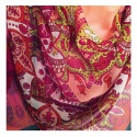 Hodvábna šatka Laura Biagiotti Orient - červená - detail